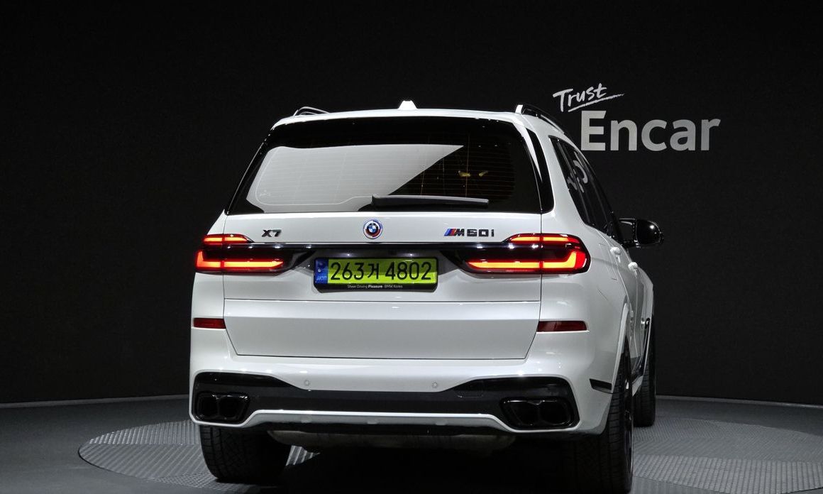 BMW X7 2024