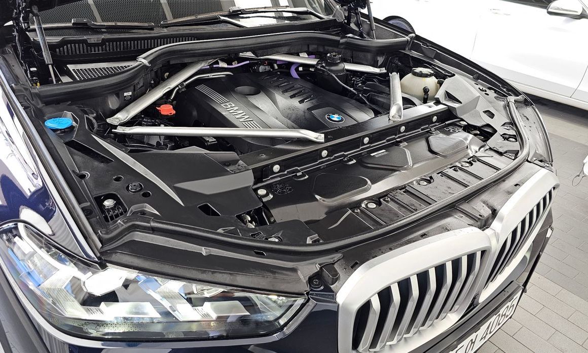 BMW X5 2025