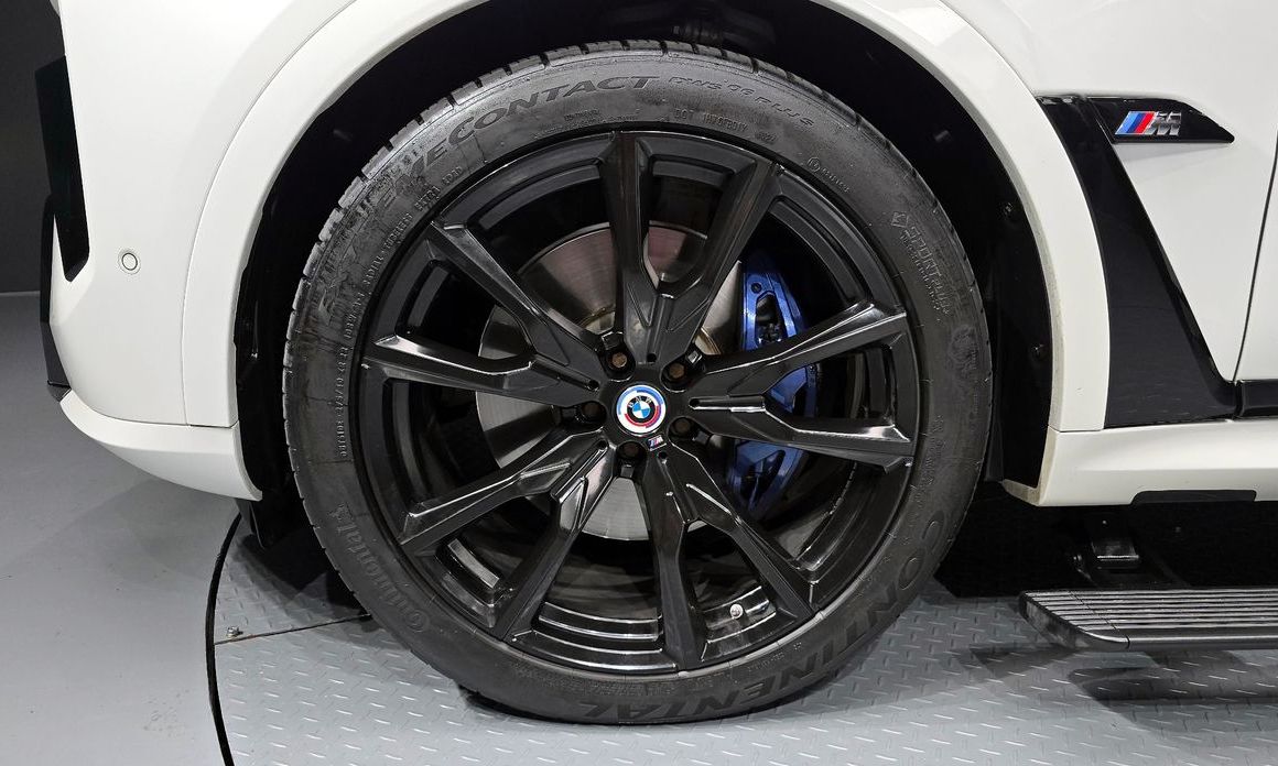 BMW X7 2024