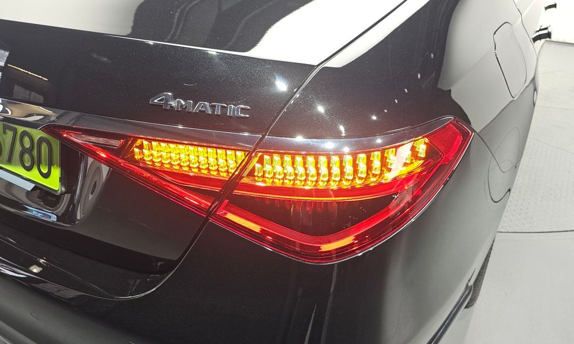 Mercedes-Benz S-Class 2025