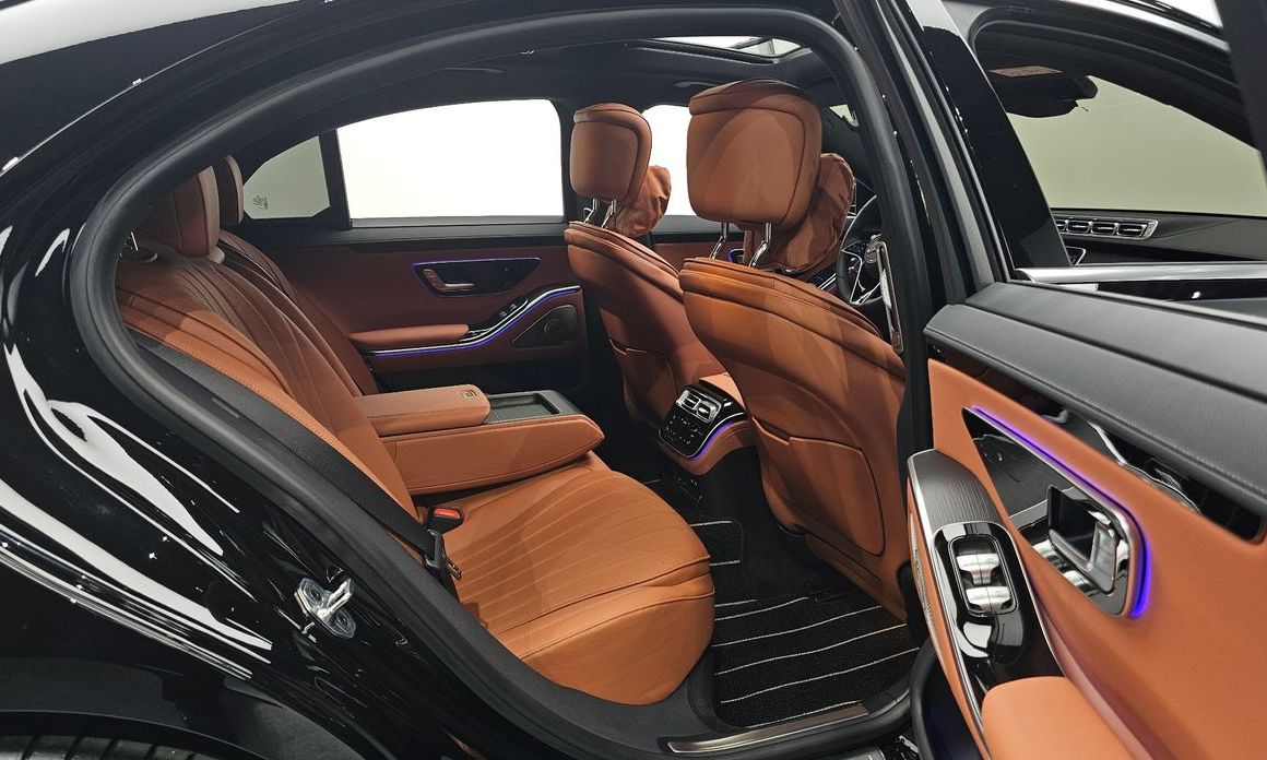 Mercedes-Benz S-Class 2025