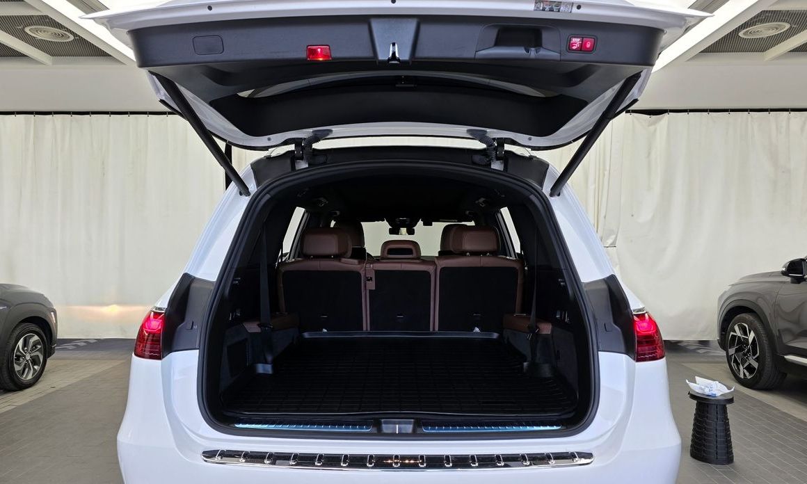 Mercedes-Benz GLS-Class 2024
