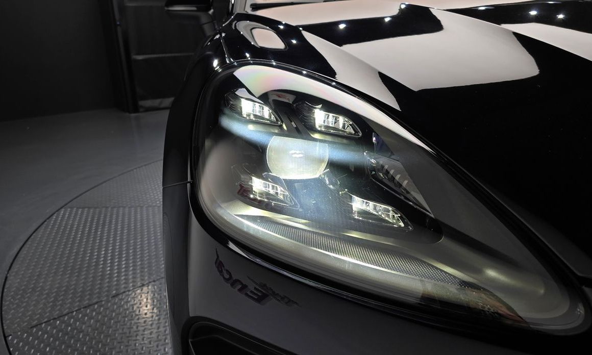 Porsche Cayenne 2023