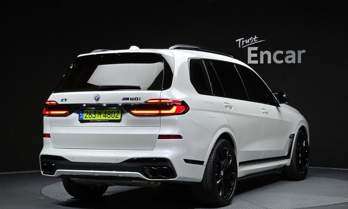 BMW X7 2024