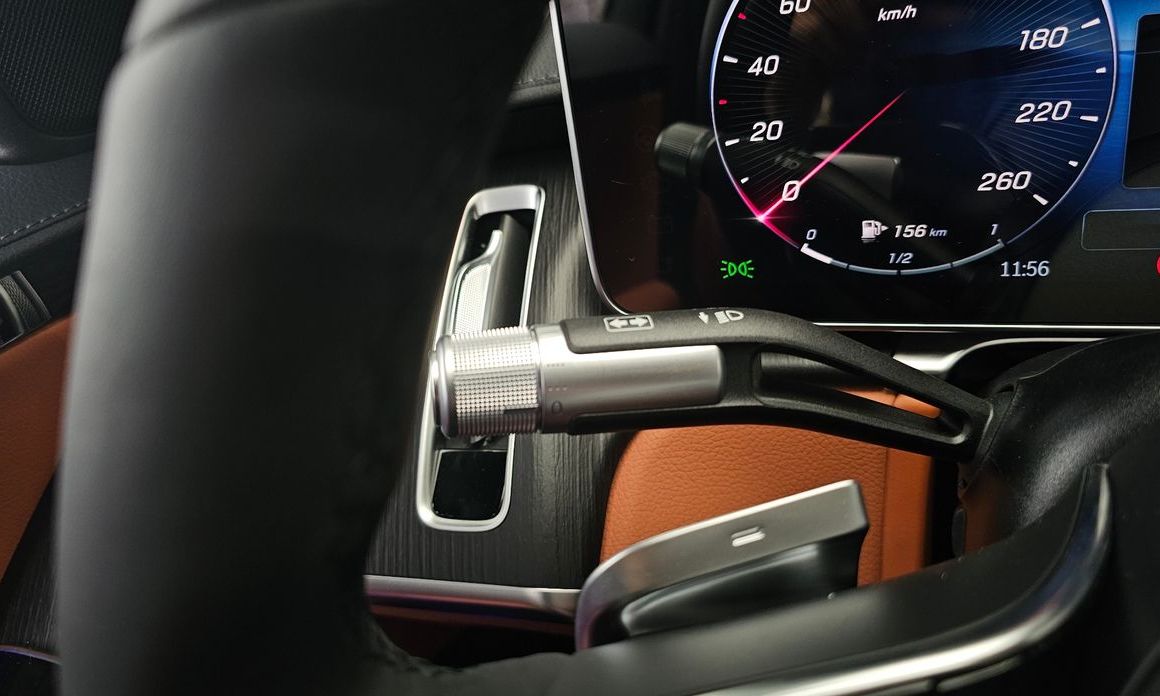 Mercedes-Benz S-Class 2025