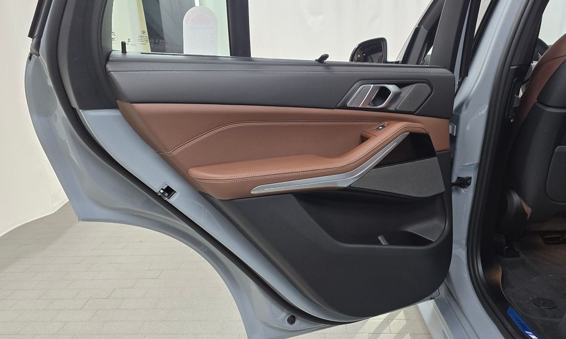 BMW X5 2025