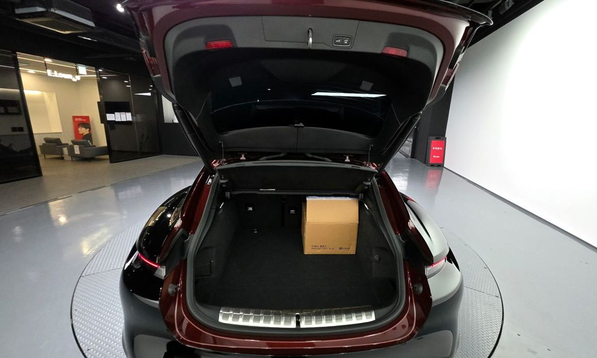 Porsche Taycan 2022