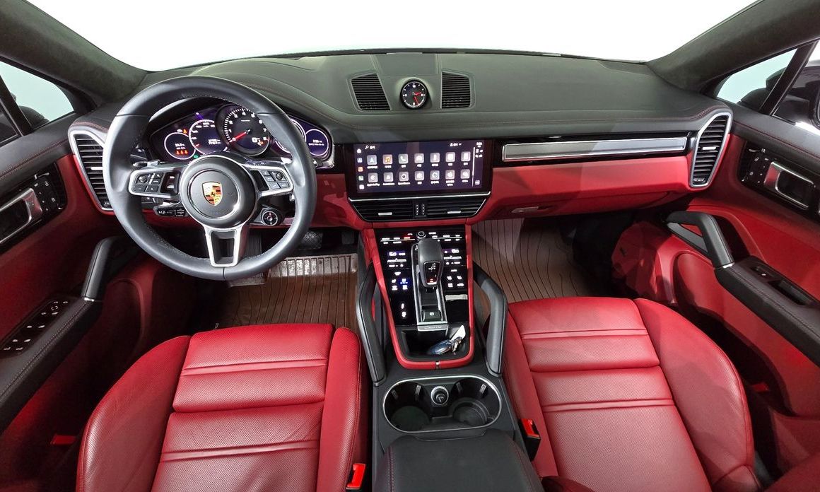 Porsche Cayenne 2023