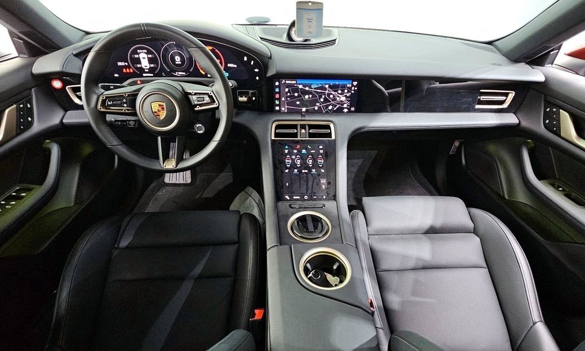Porsche Taycan 2022