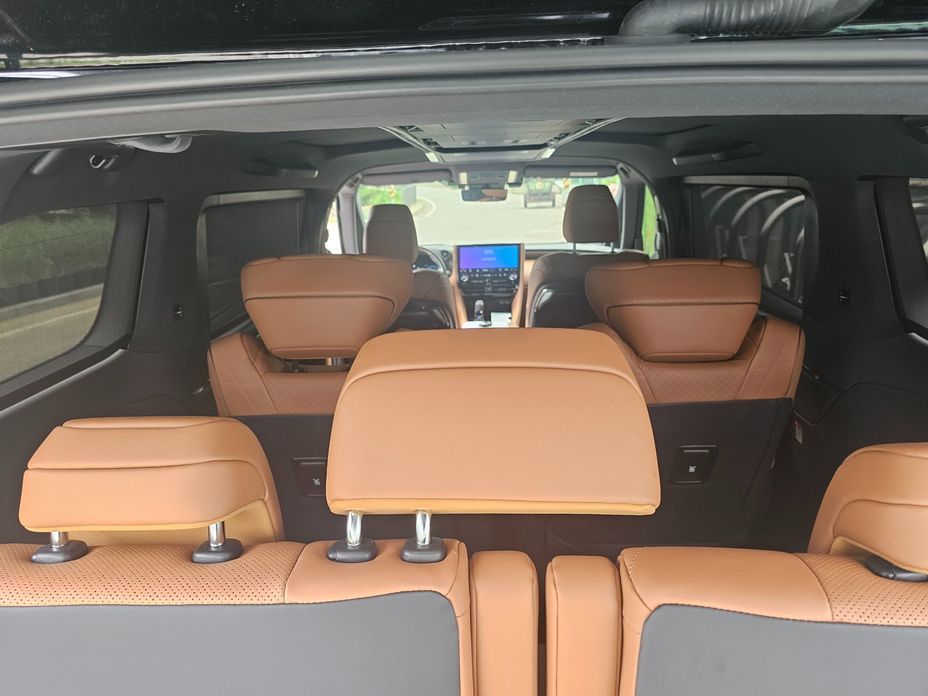 Toyota Alphard 2024