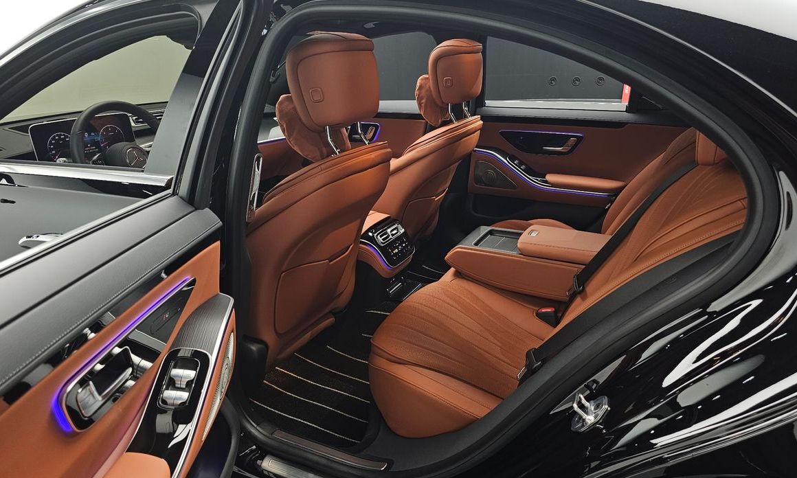 Mercedes-Benz S-Class 2025