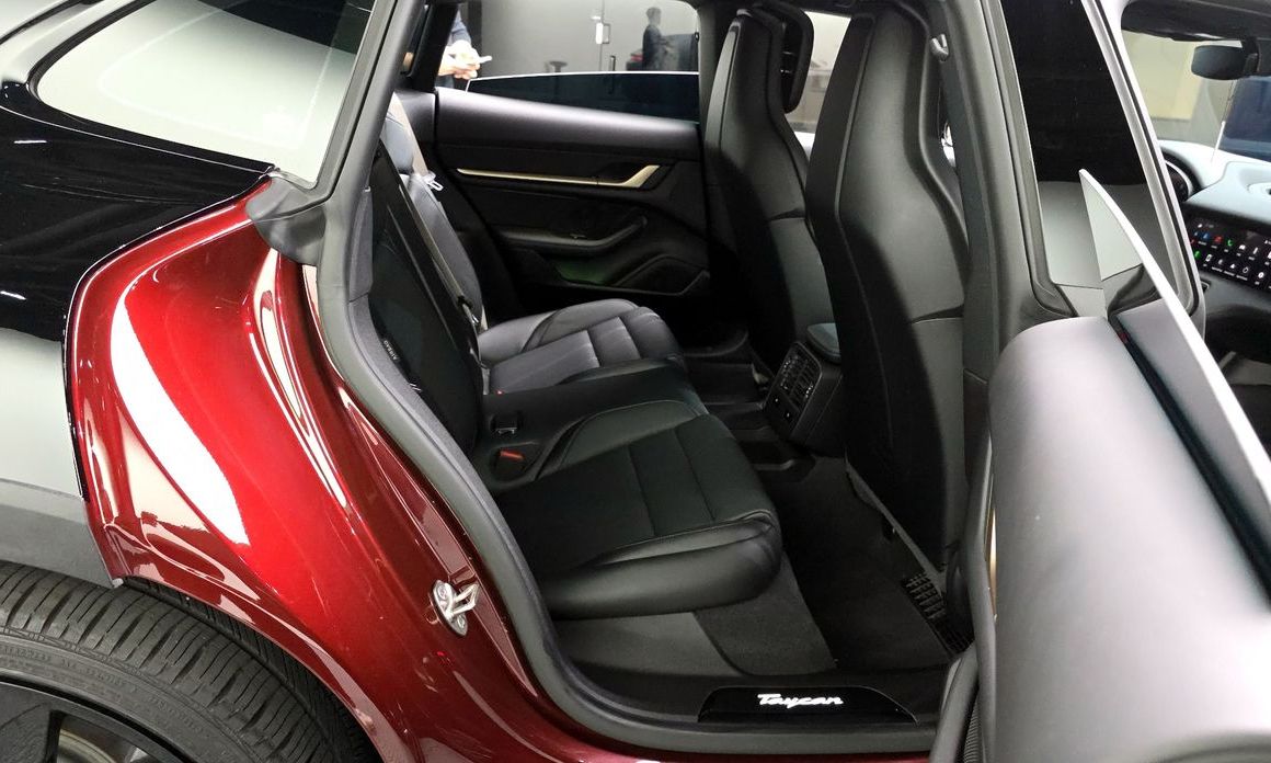 Porsche Taycan 2022
