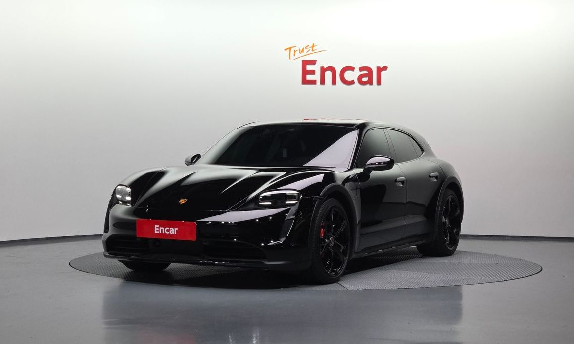 Porsche Taycan 2022