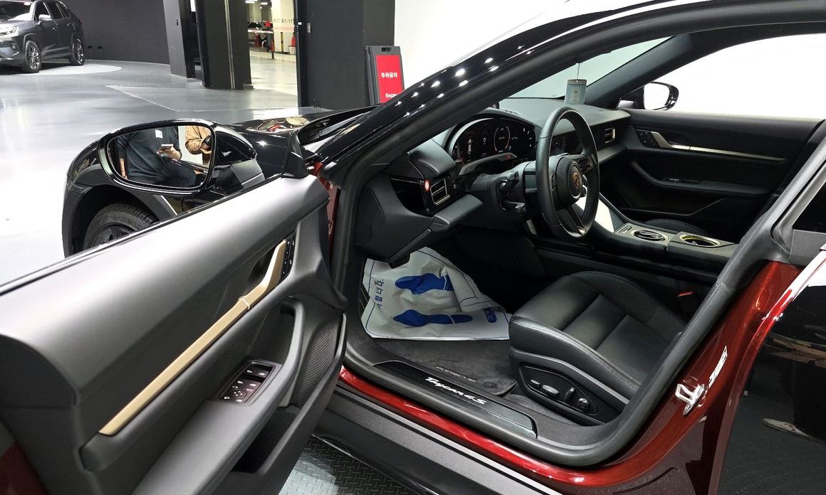 Porsche Taycan 2022
