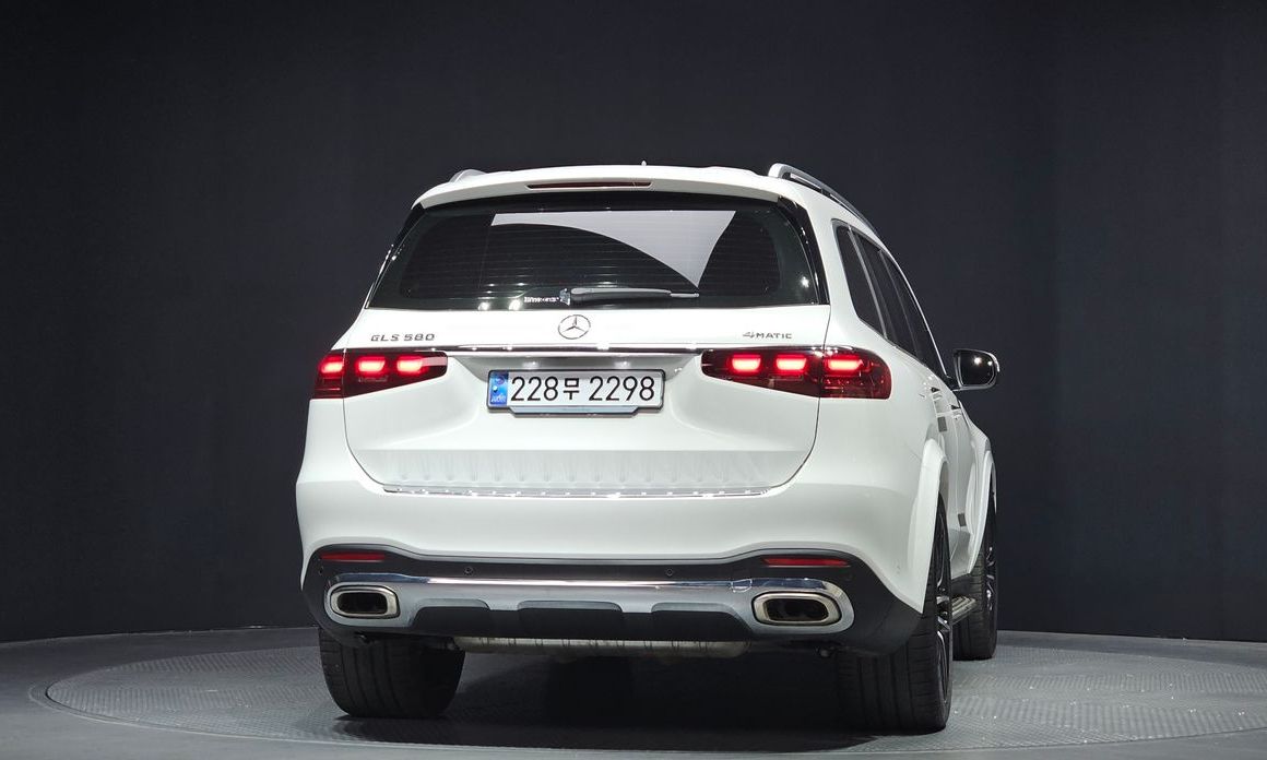 Mercedes-Benz GLS-Class 2024