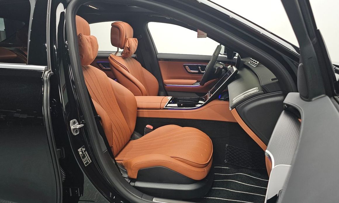 Mercedes-Benz S-Class 2025