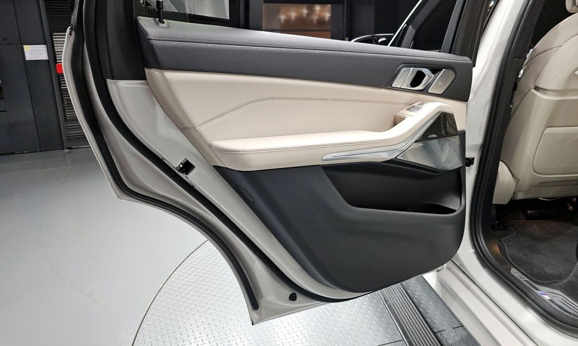 BMW X7 2024