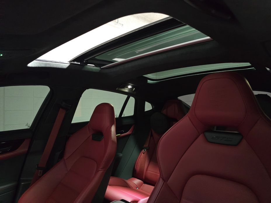 Porsche Panamera 2025