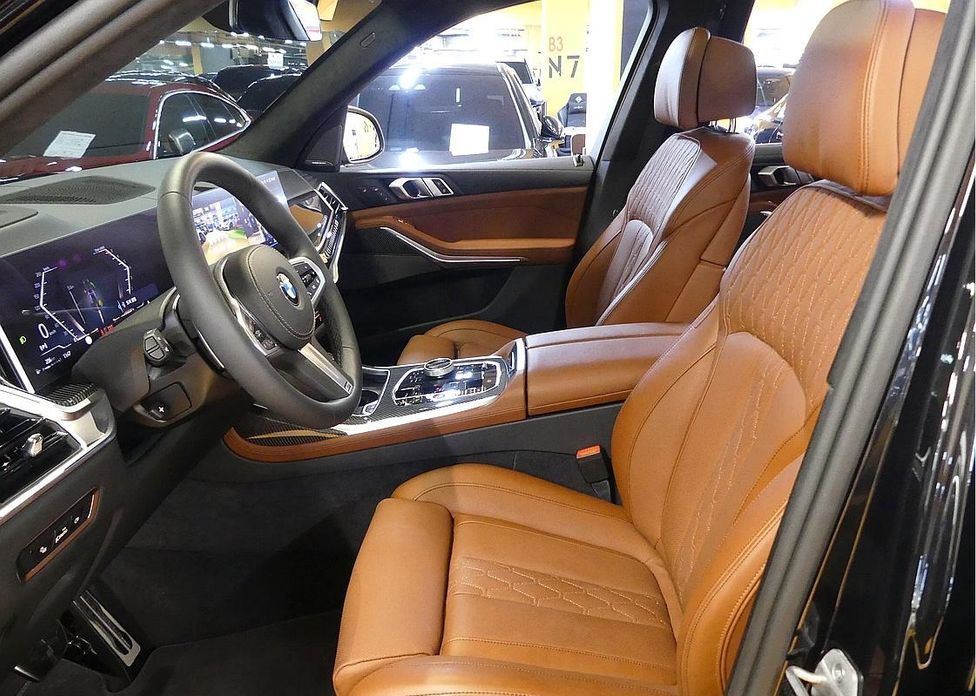 BMW X7 2025