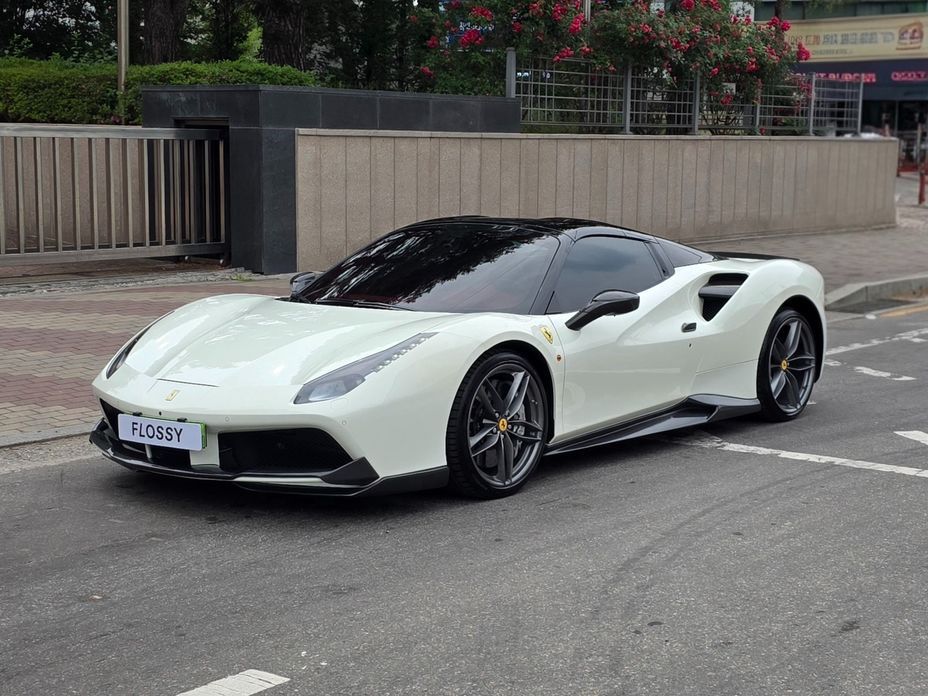 Ferrari 488 2018