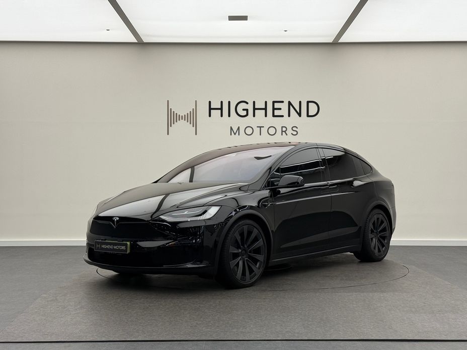 Tesla Model X 2023