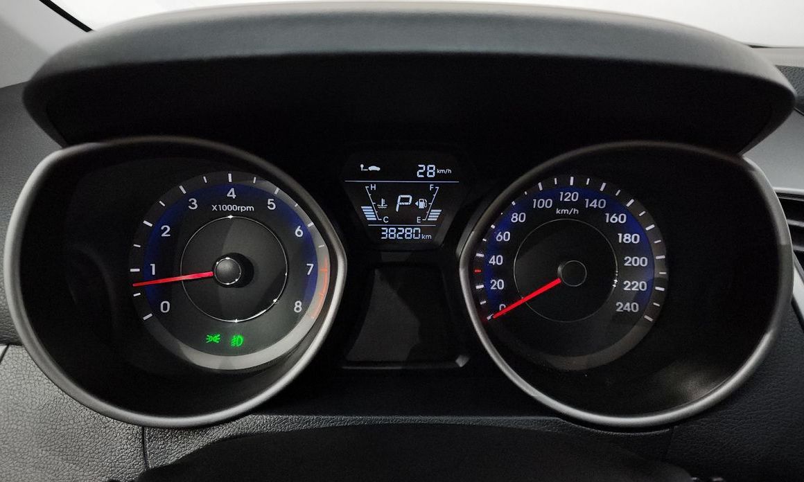Hyundai AVANTE 2014