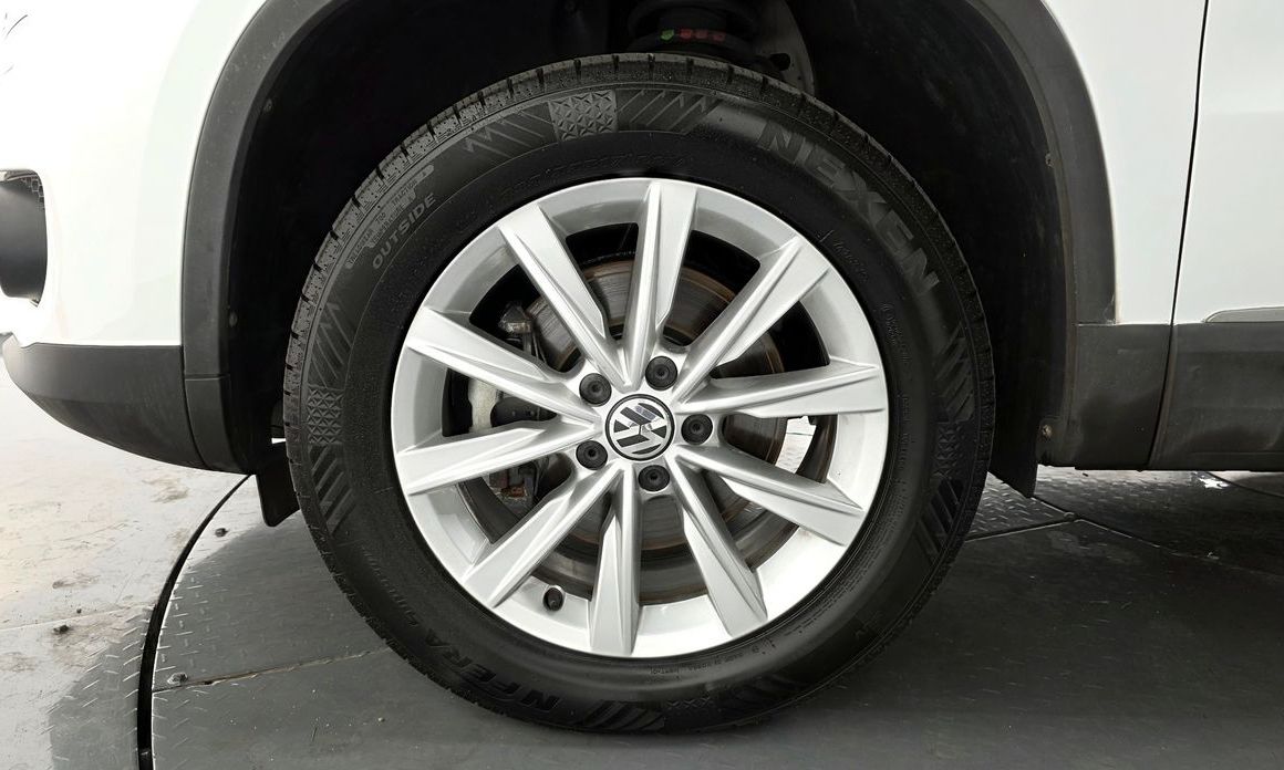 Volkswagen Tiguan 2015