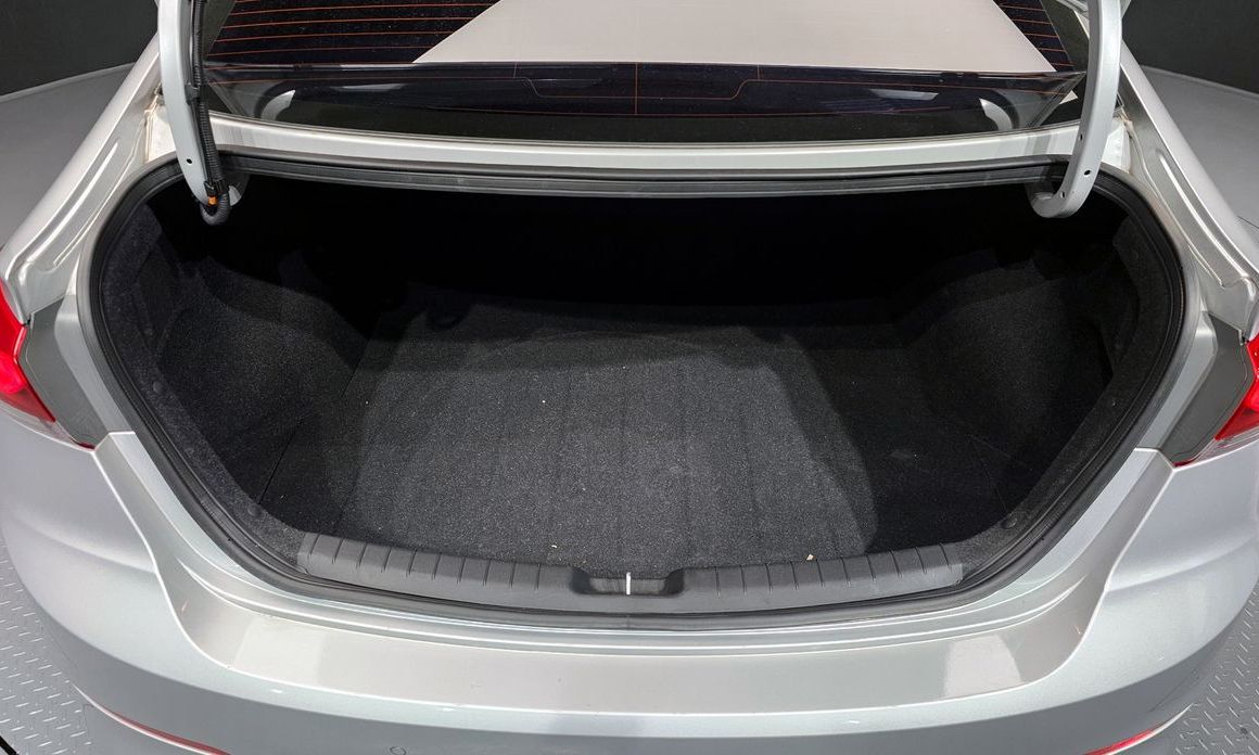 Hyundai AVANTE 2018