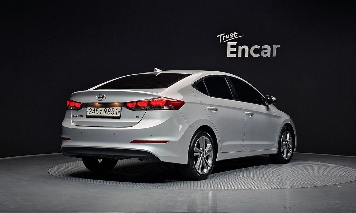 Hyundai AVANTE 2018