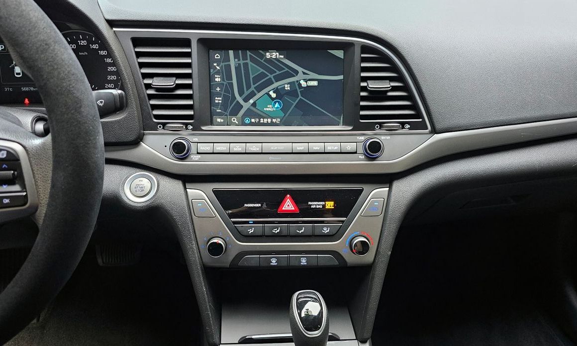 Hyundai AVANTE 2018