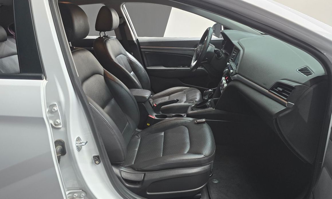 Hyundai AVANTE 2019