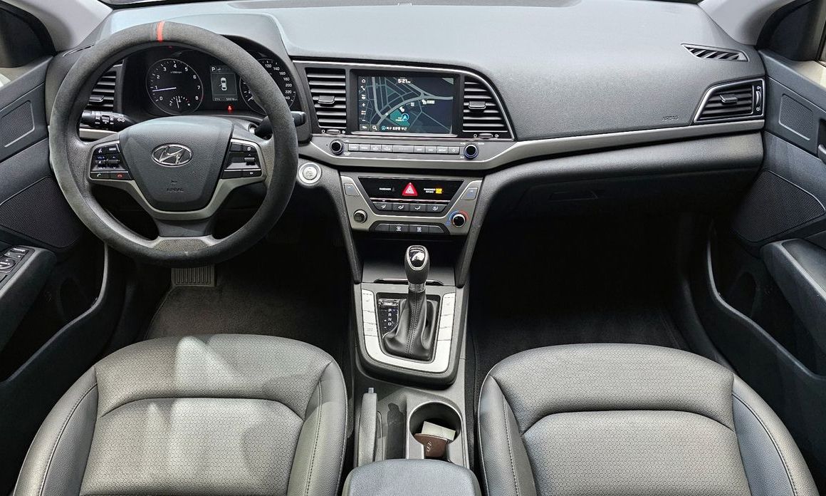 Hyundai AVANTE 2018