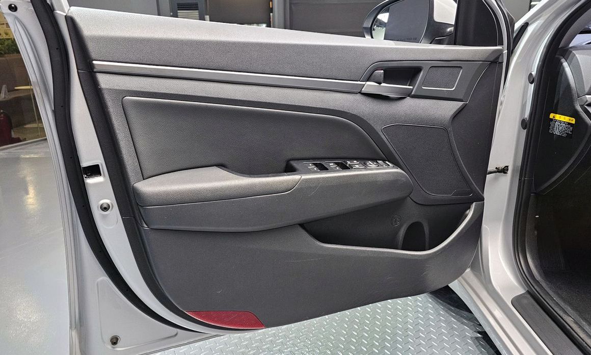 Hyundai AVANTE 2018