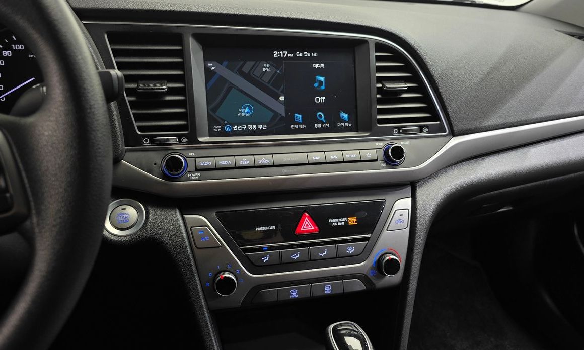 Hyundai AVANTE 2018
