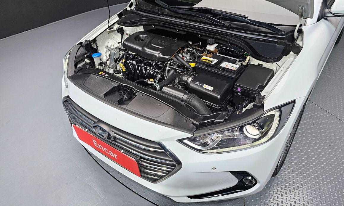 Hyundai AVANTE 2018