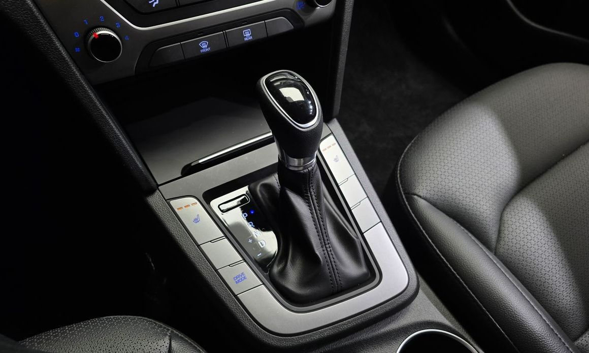 Hyundai AVANTE 2018