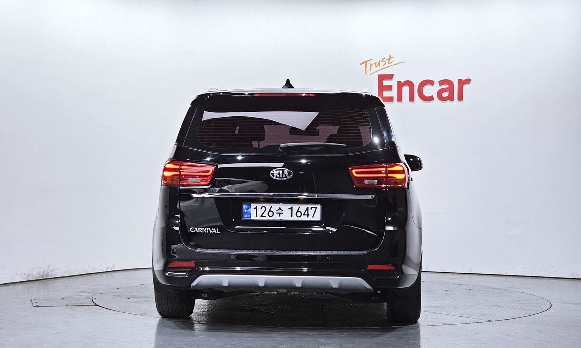 Kia Canival 2019