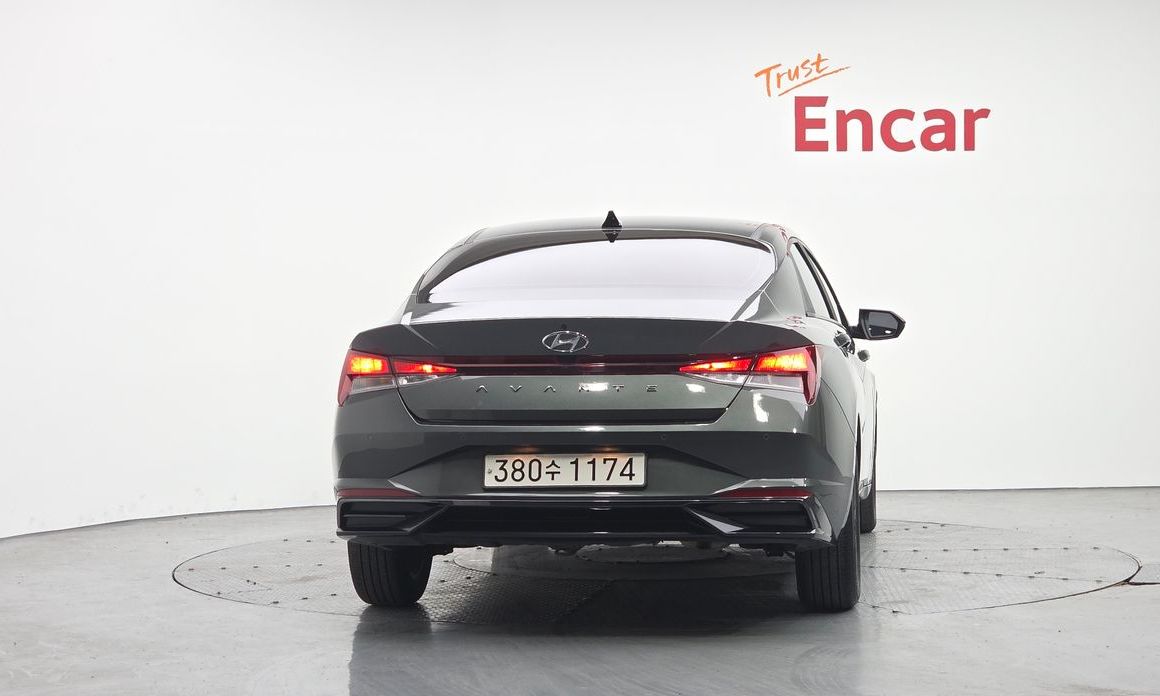 Hyundai AVANTE 2023