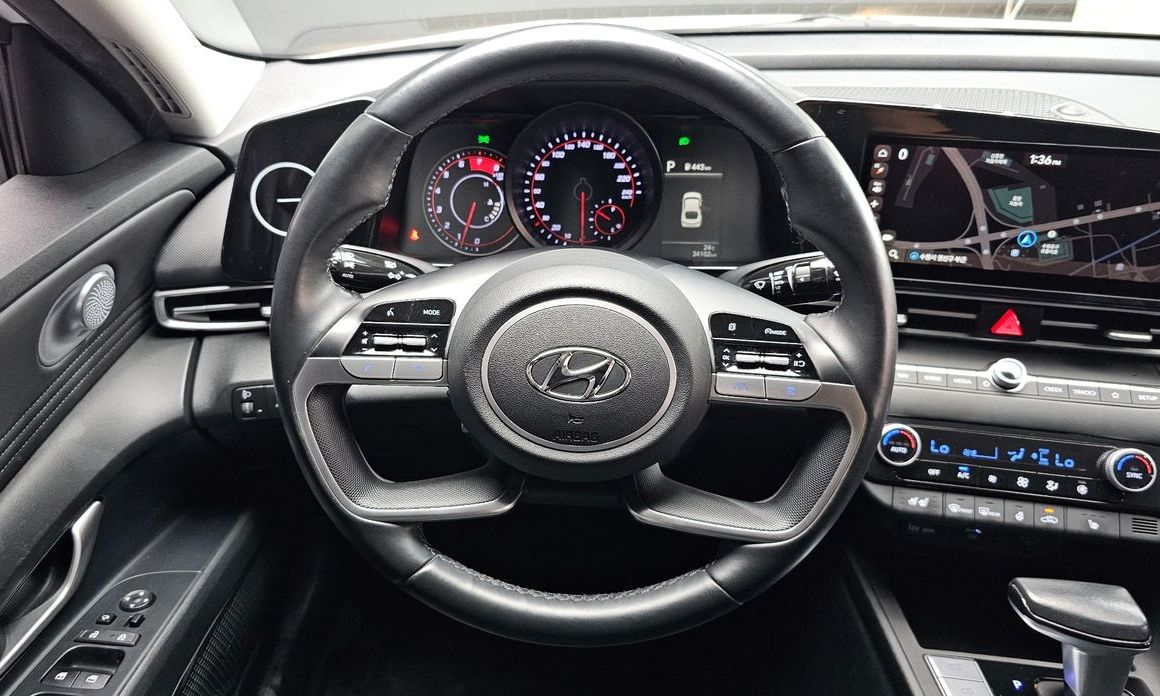 Hyundai AVANTE 2021