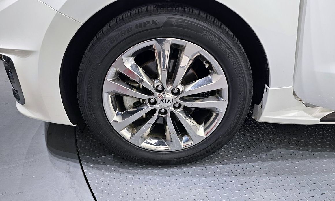 Kia Canival 2017