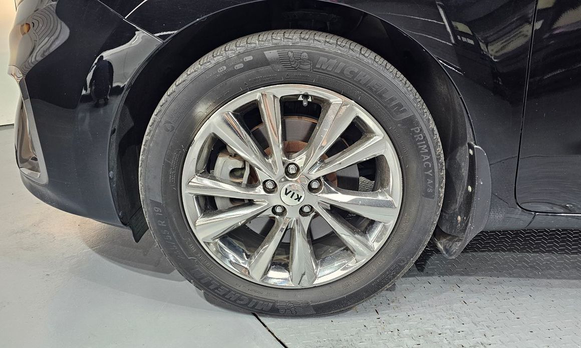 Kia Canival 2019
