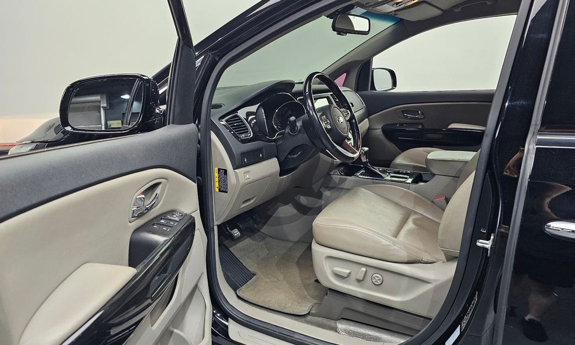 Kia Canival 2019