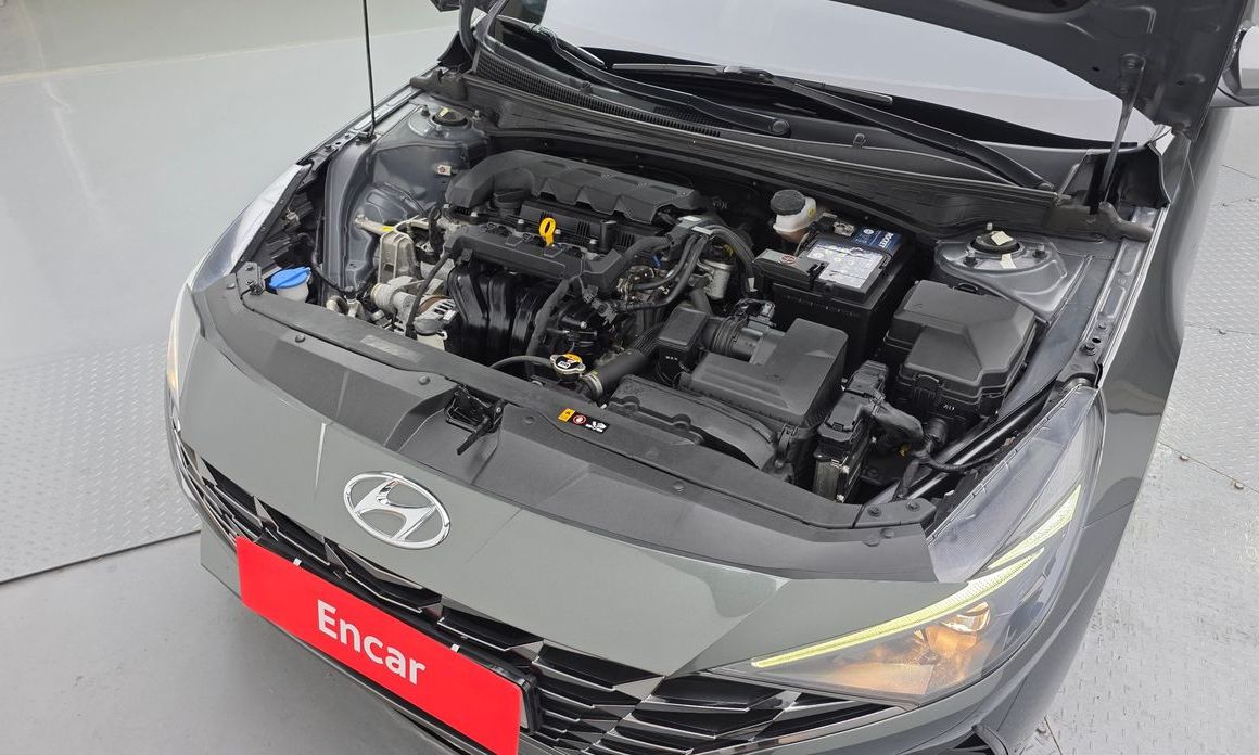 Hyundai AVANTE 2023