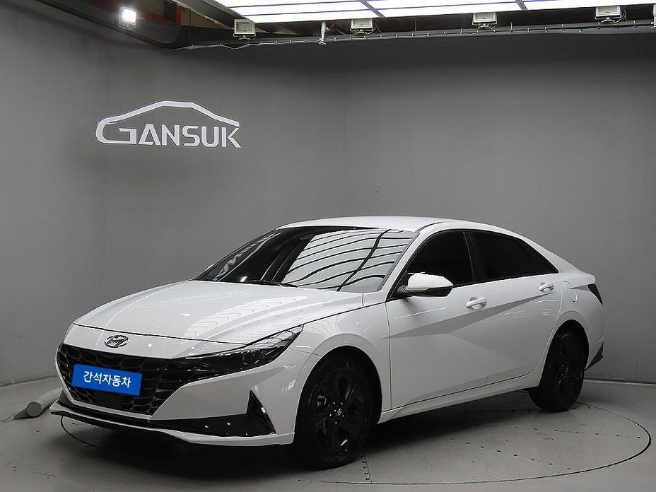 Hyundai AVANTE 2023