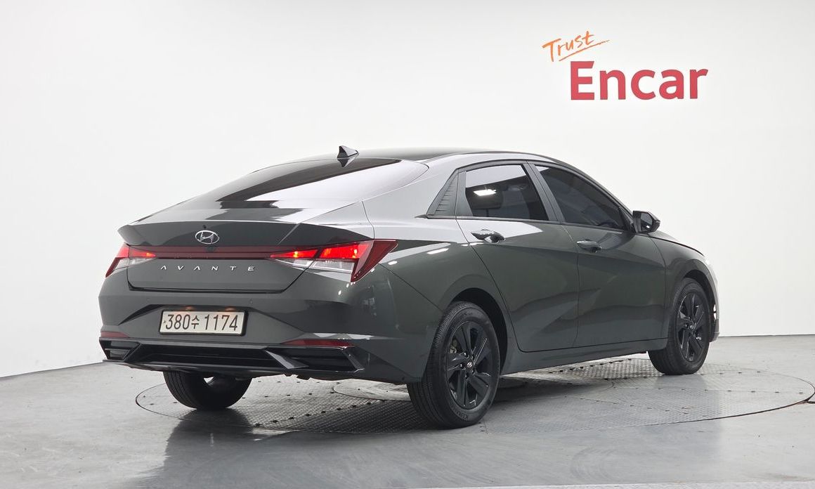 Hyundai AVANTE 2023