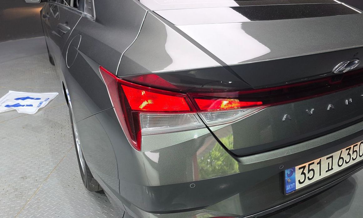Hyundai AVANTE 2021