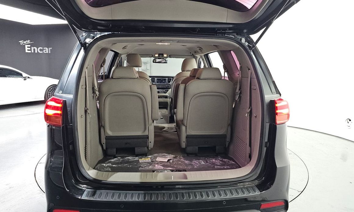 Kia Canival 2019
