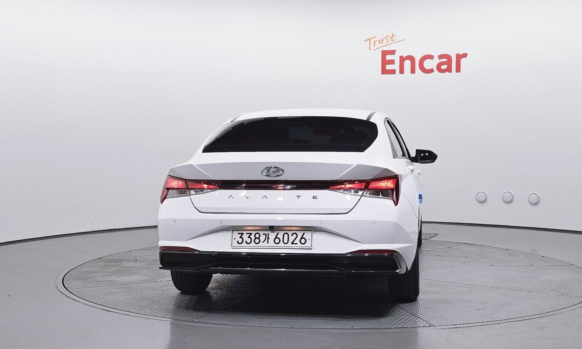 Hyundai AVANTE 2023