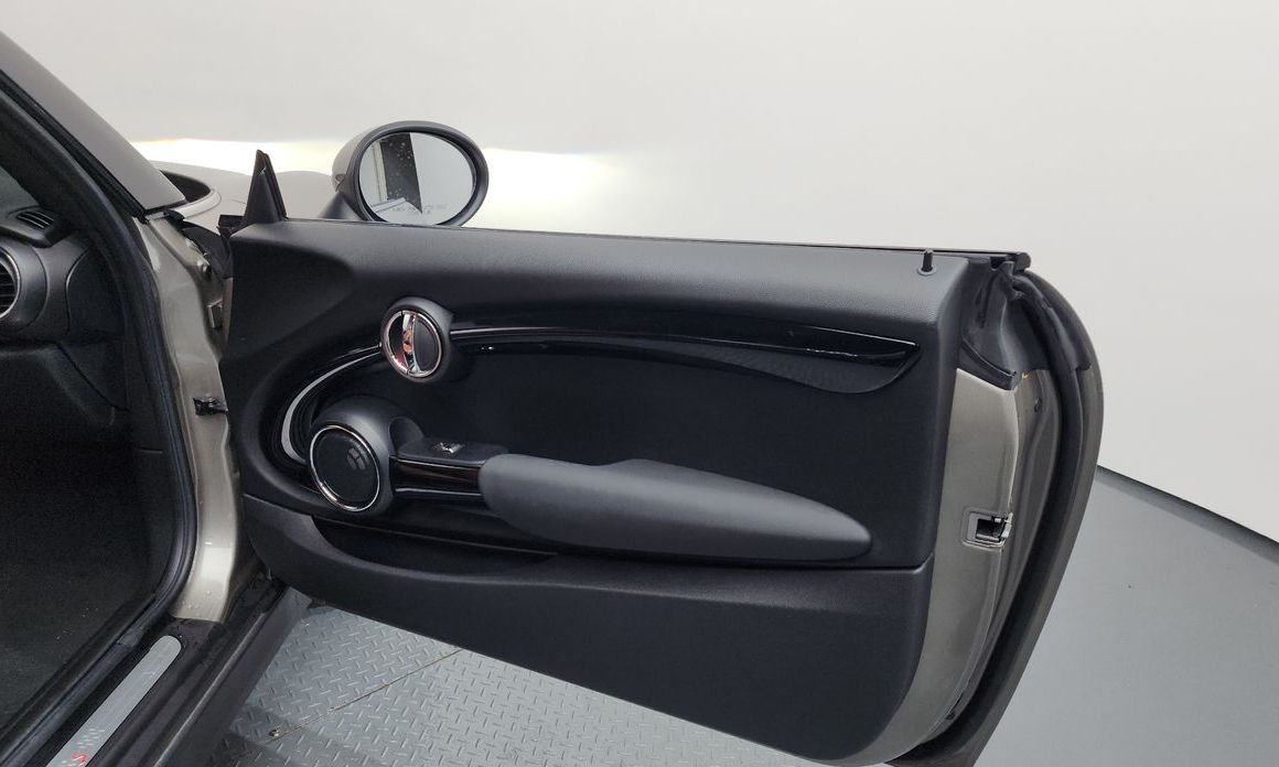 Mini Cooper Convertible 2019