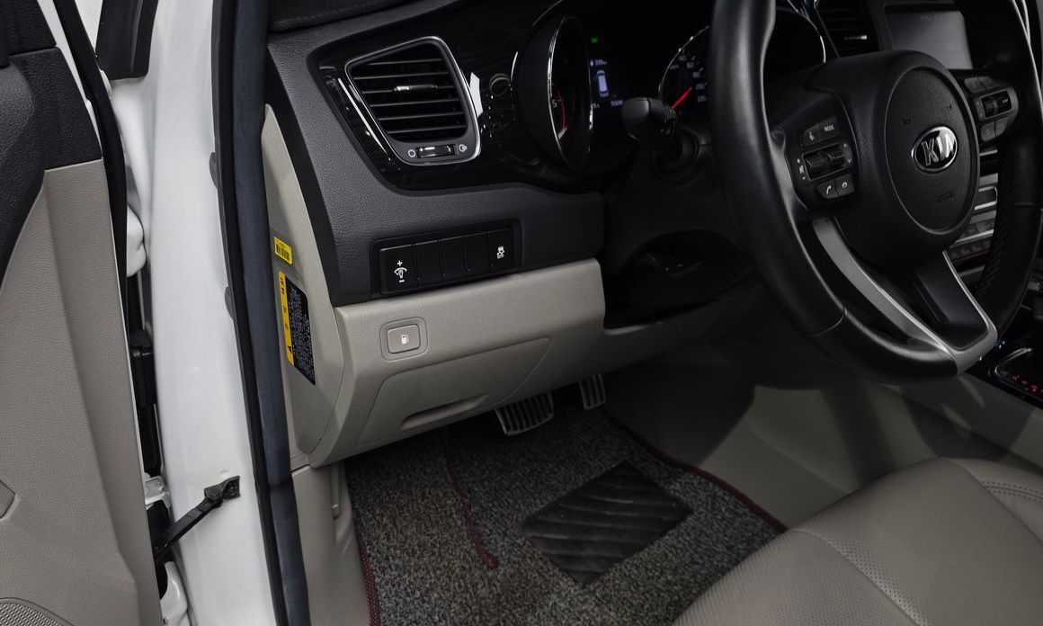Kia Canival 2019
